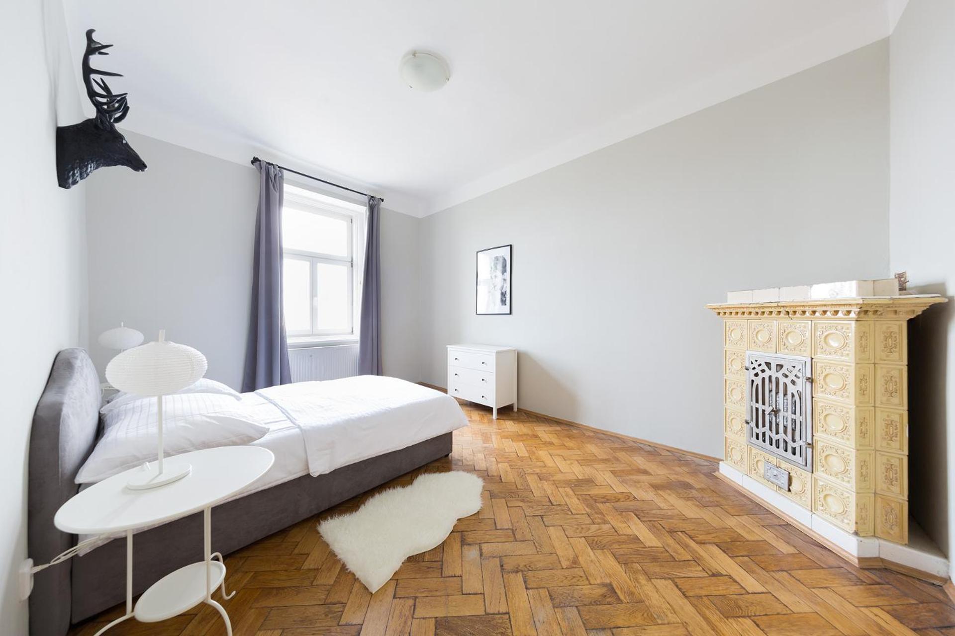 Boheme Three Апартаменти